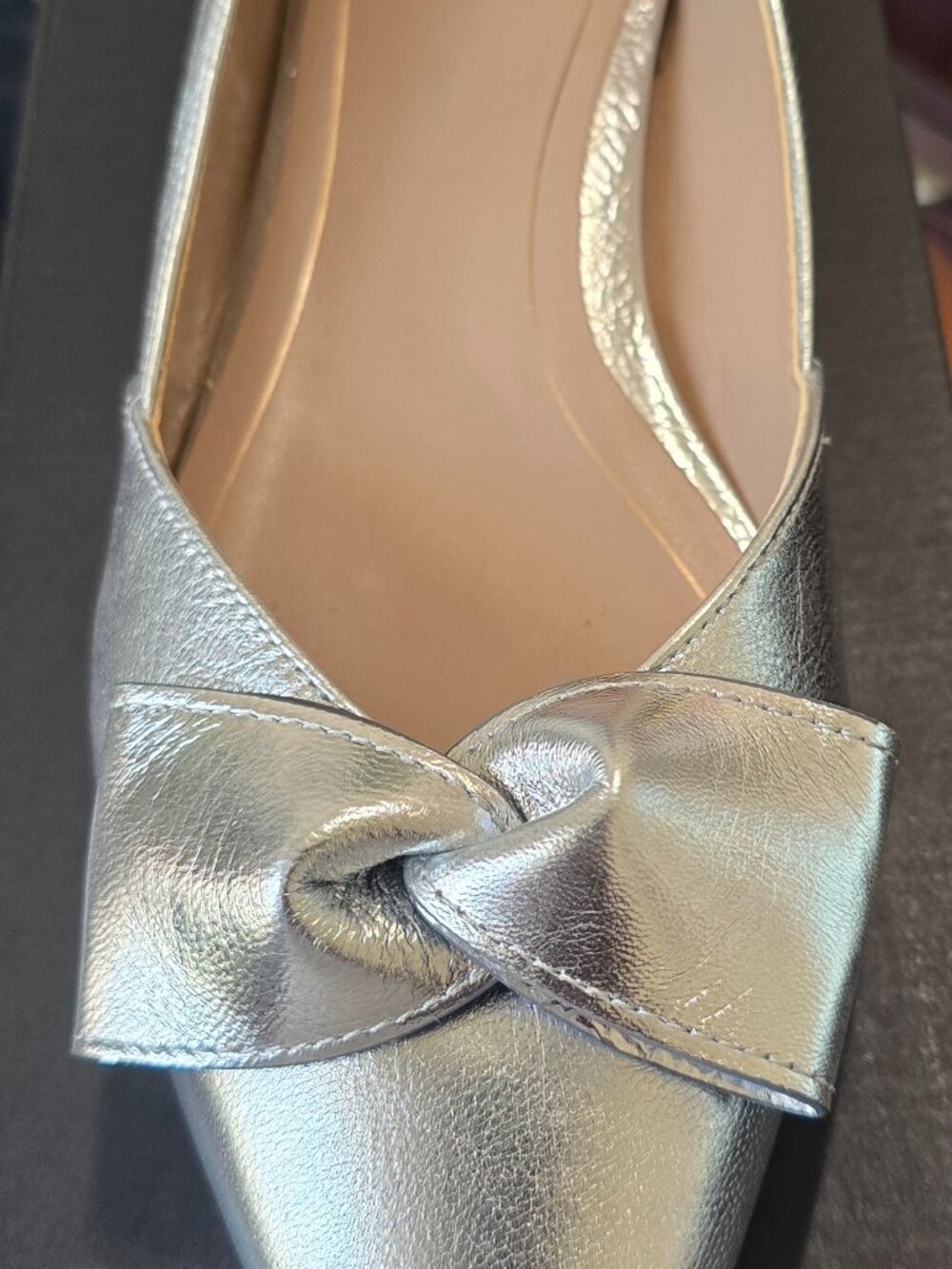 Naturalizer silver bow - Picture 6 of 9
